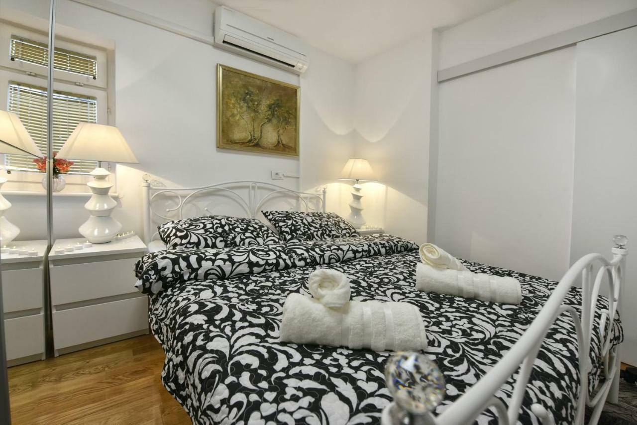 Apartment Markovski Poreč Exterior foto